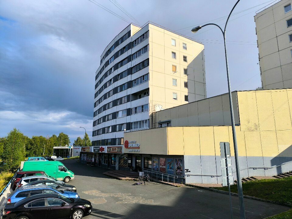 more clinic photos 83600