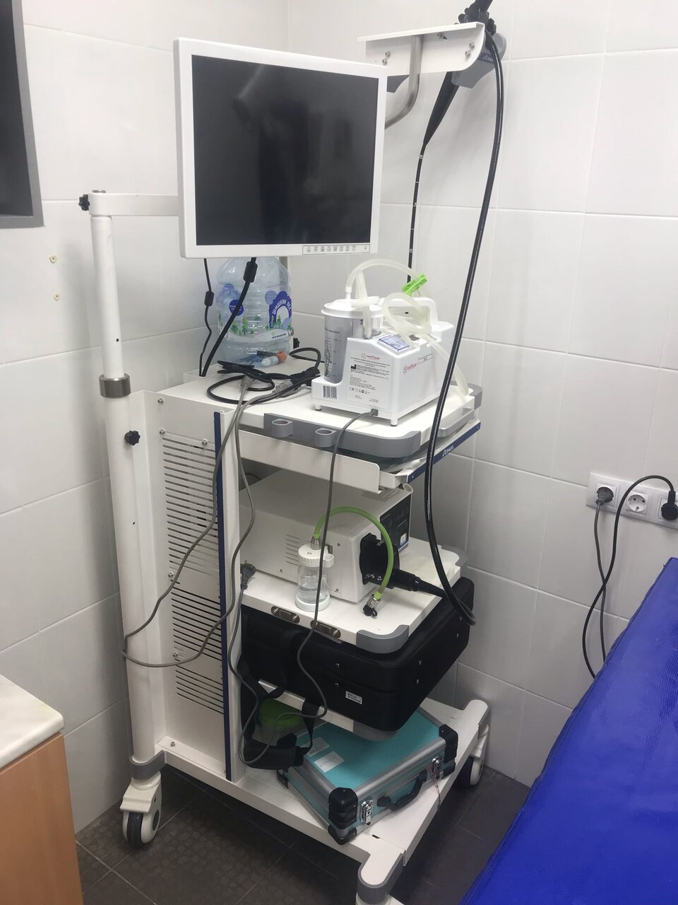 more clinic photos 10400