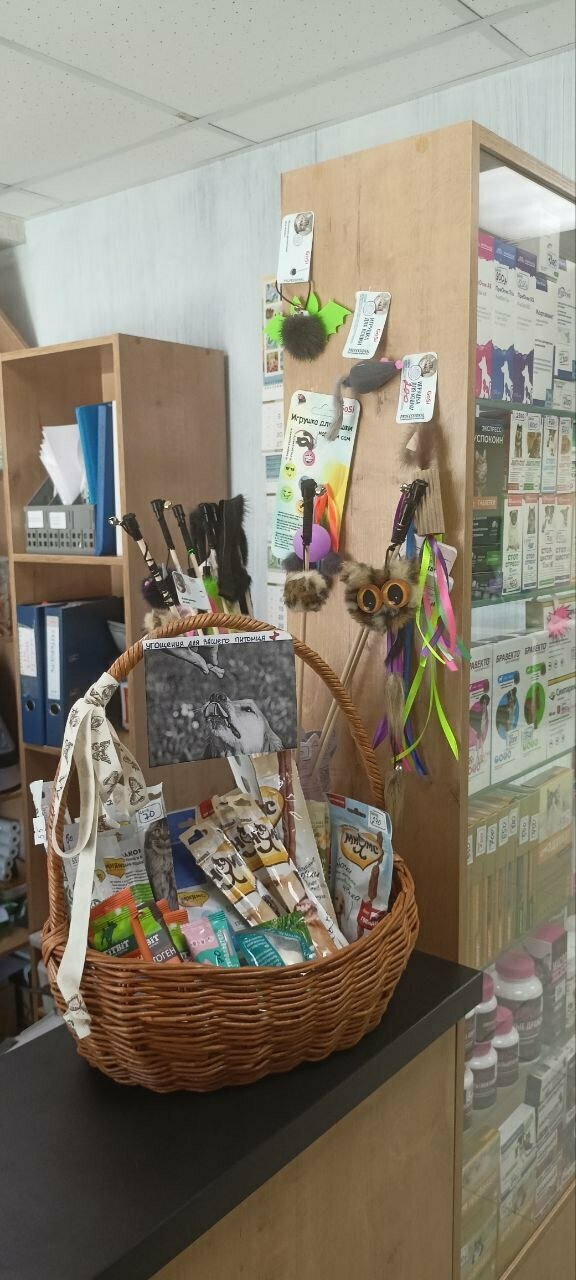 more clinic photos 78608