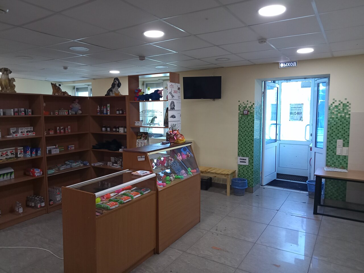 more clinic photos 81486