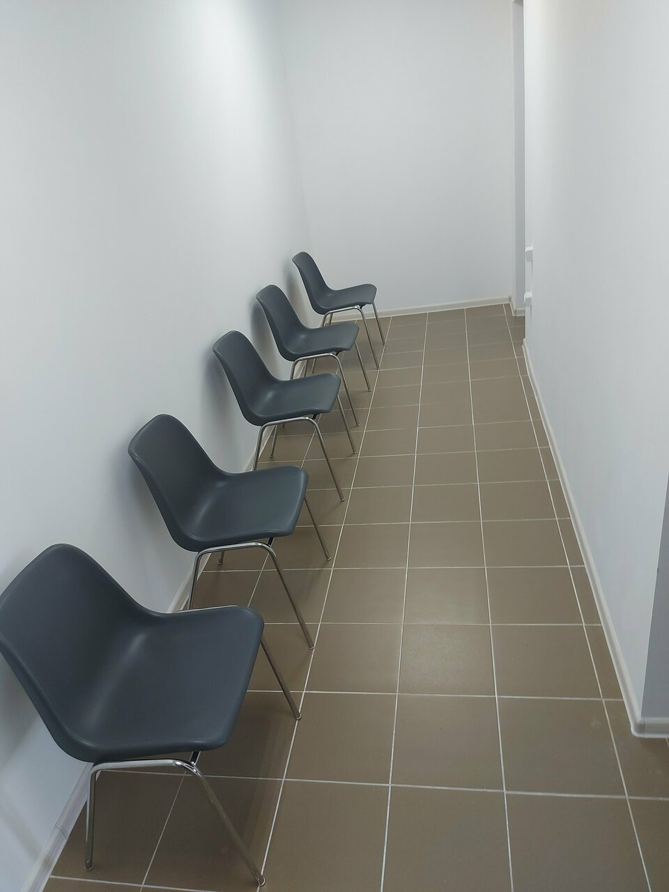 more clinic photos 21044