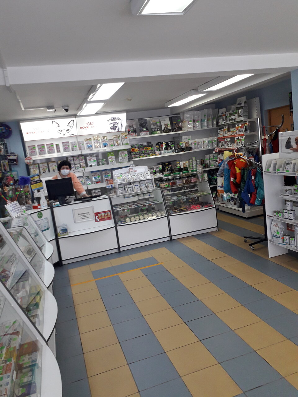 more clinic photos 4241