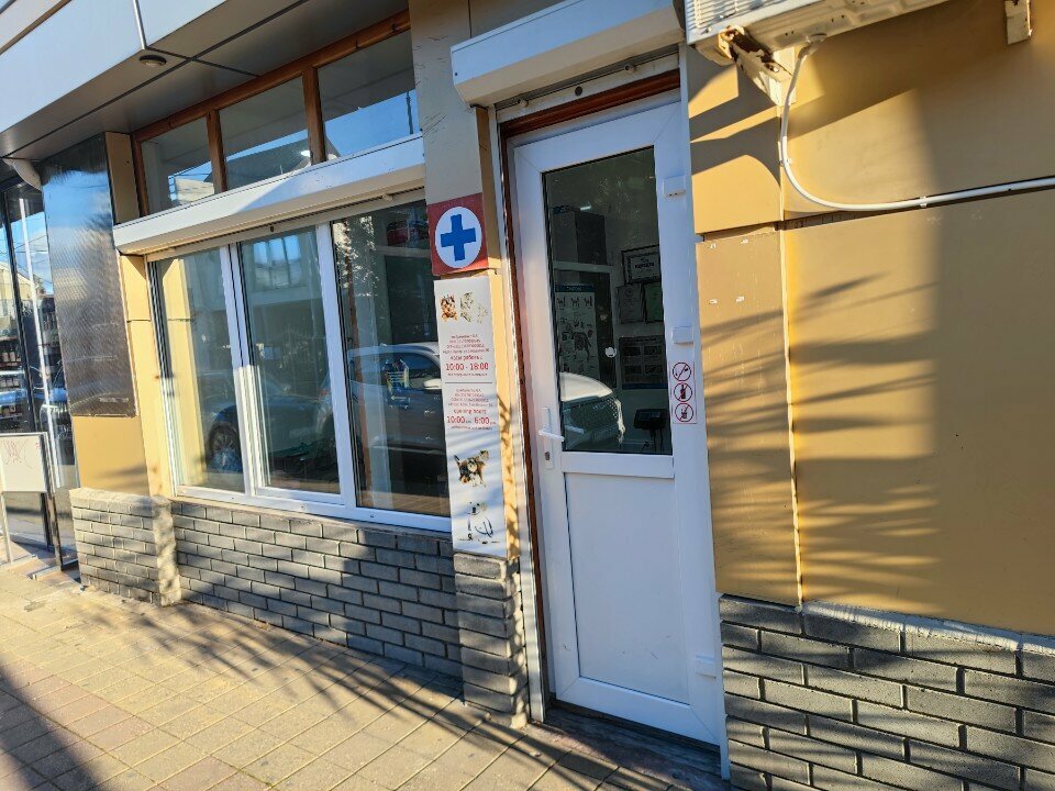 more clinic photos 13510