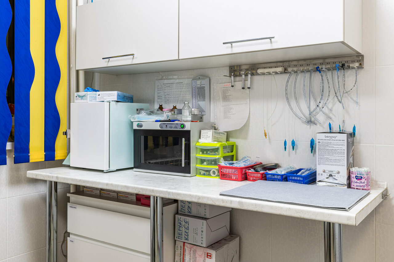 more clinic photos 24004