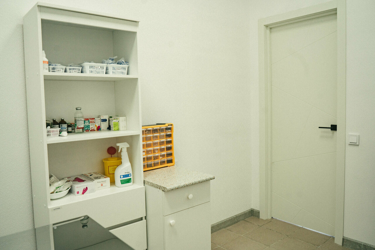 more clinic photos 10986