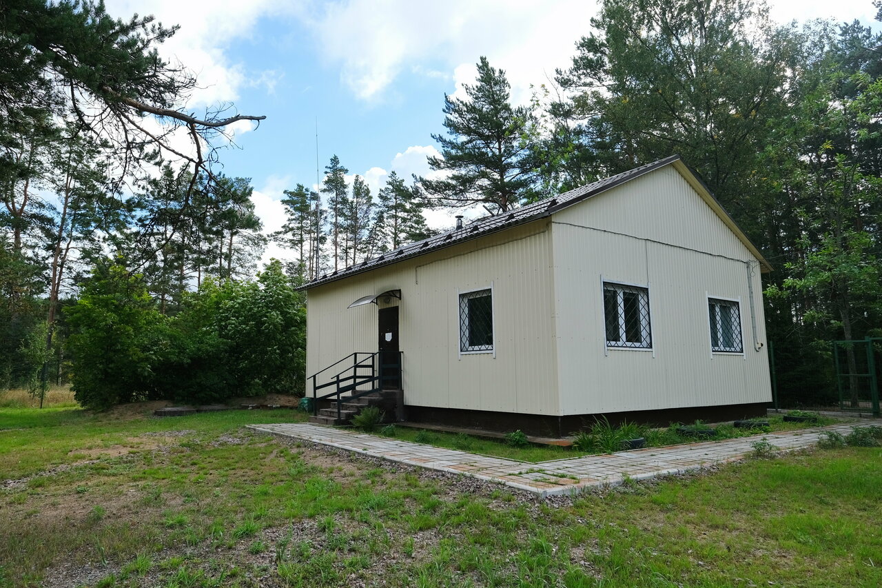 more clinic photos 48096