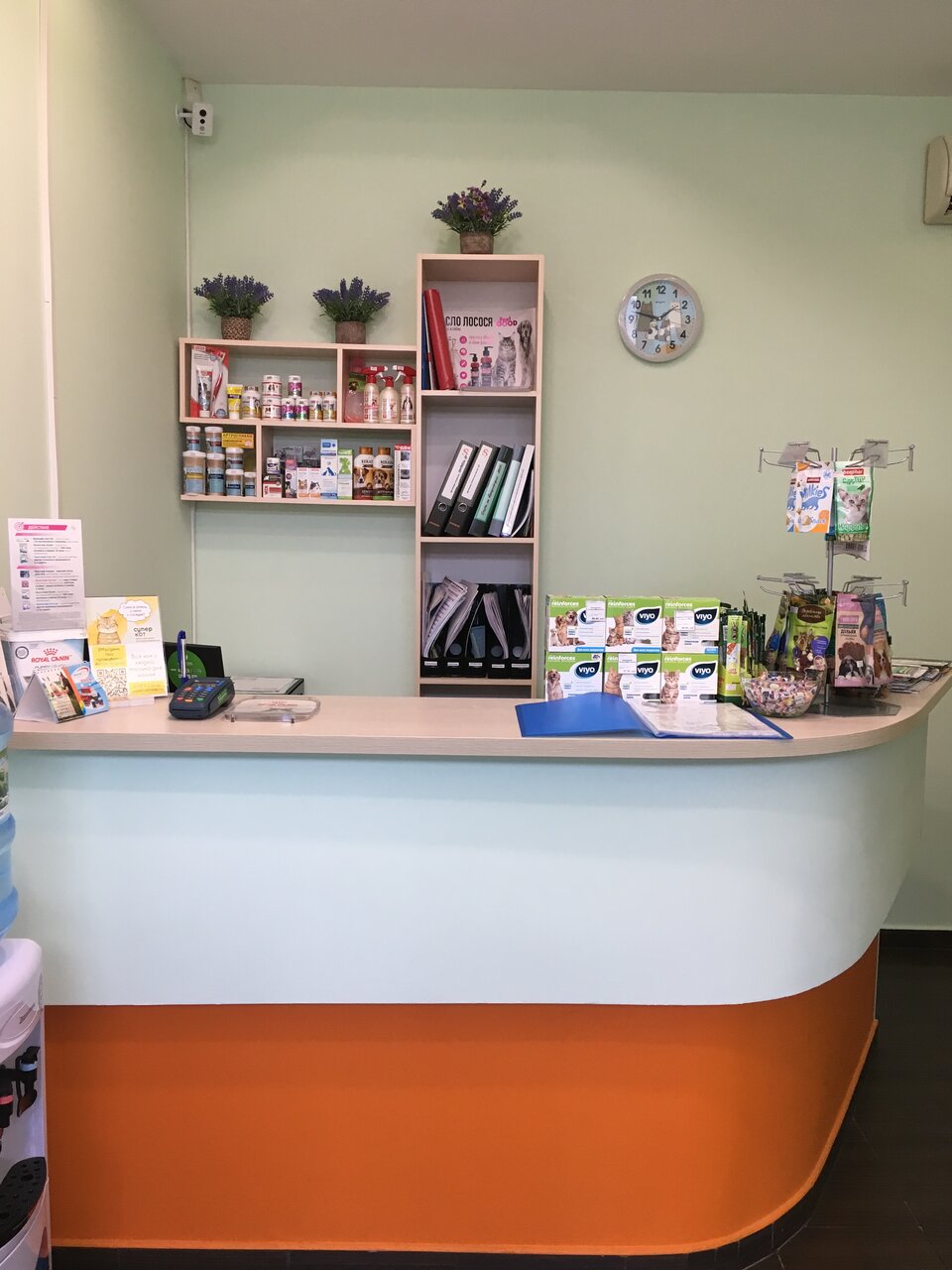 more clinic photos 9059