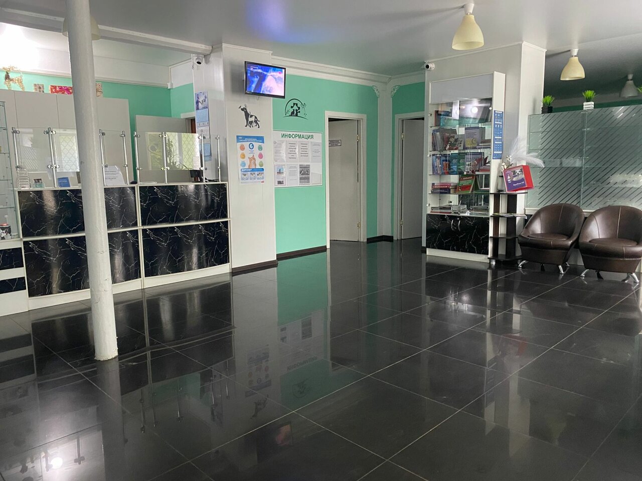 more clinic photos 61999