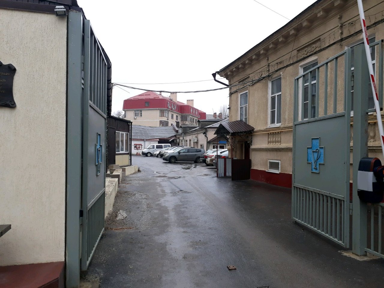 more clinic photos 12040