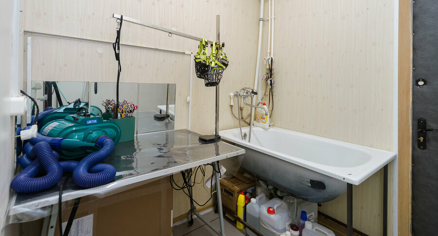 more clinic photos 49206