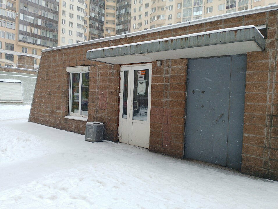 more clinic photos 10131