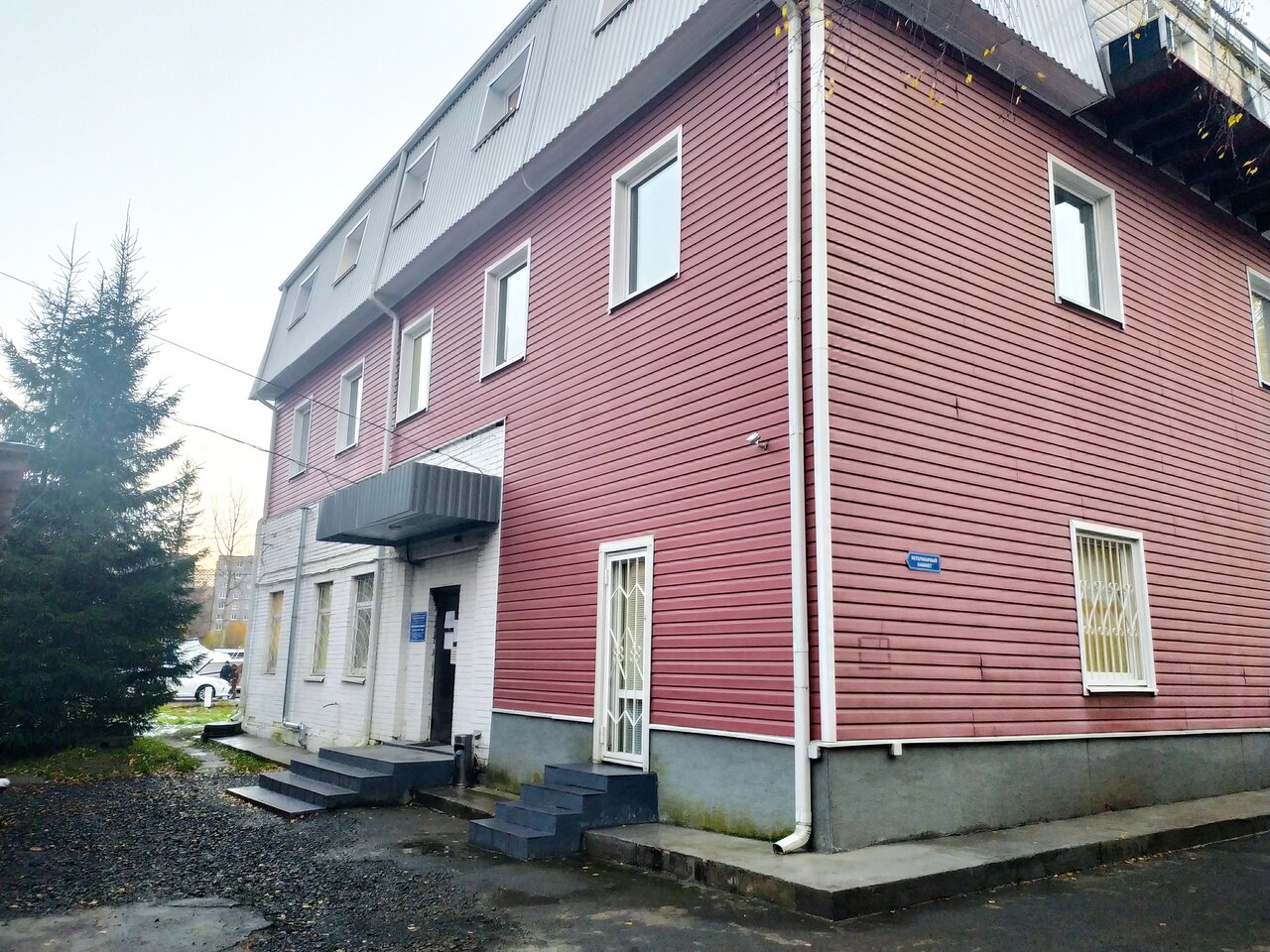 more clinic photos 75416