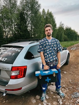Фото врача Надеждин Дмитрий Витальевич