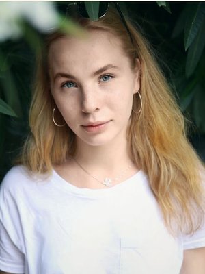 Фото врача Бурмистрова Алиса Сергеевна
